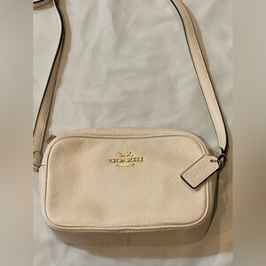 Coach Mini Jamie Camera Bag in Gold Chalk